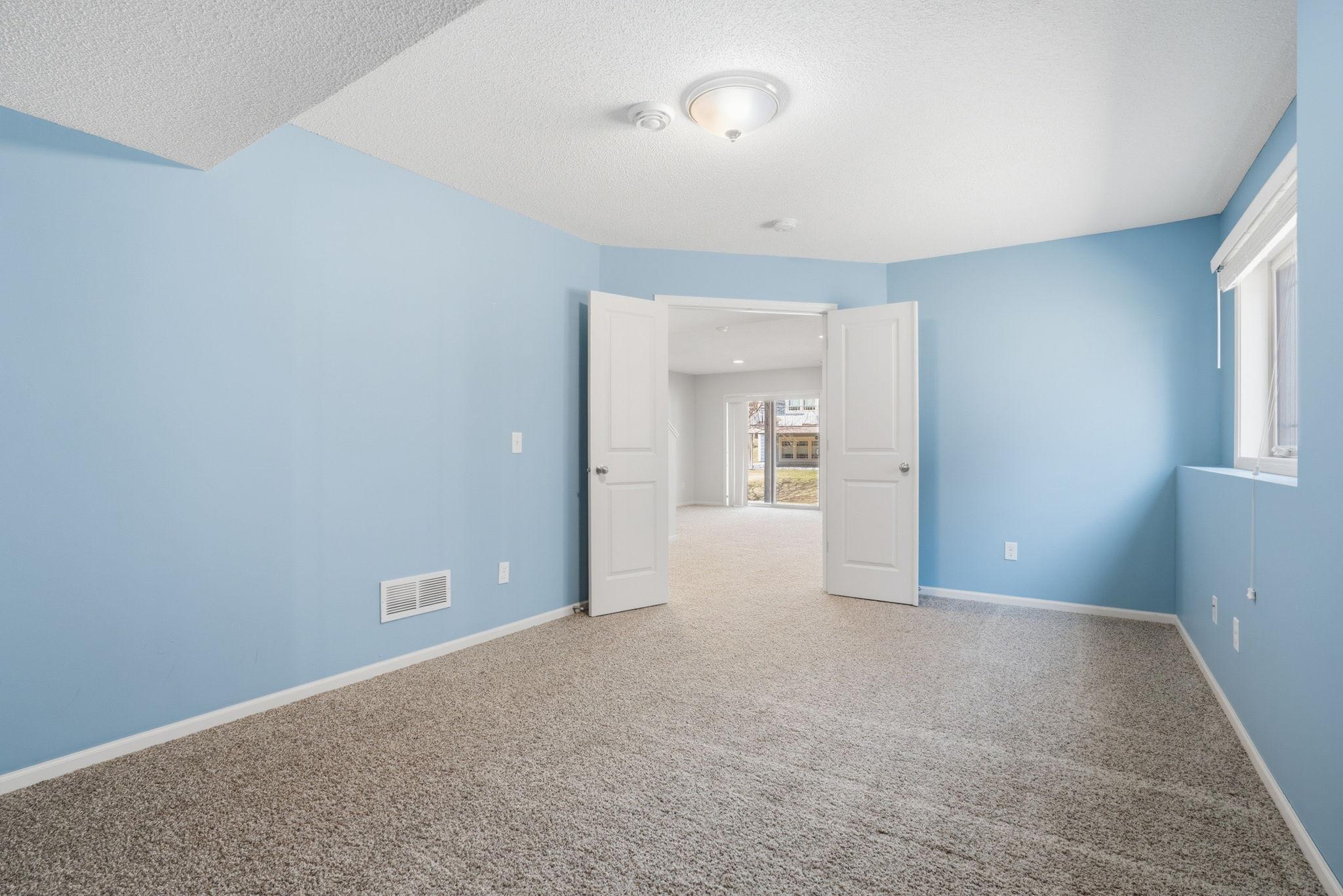 69-web-or-mls-6308 99th Ave N-69.jpg