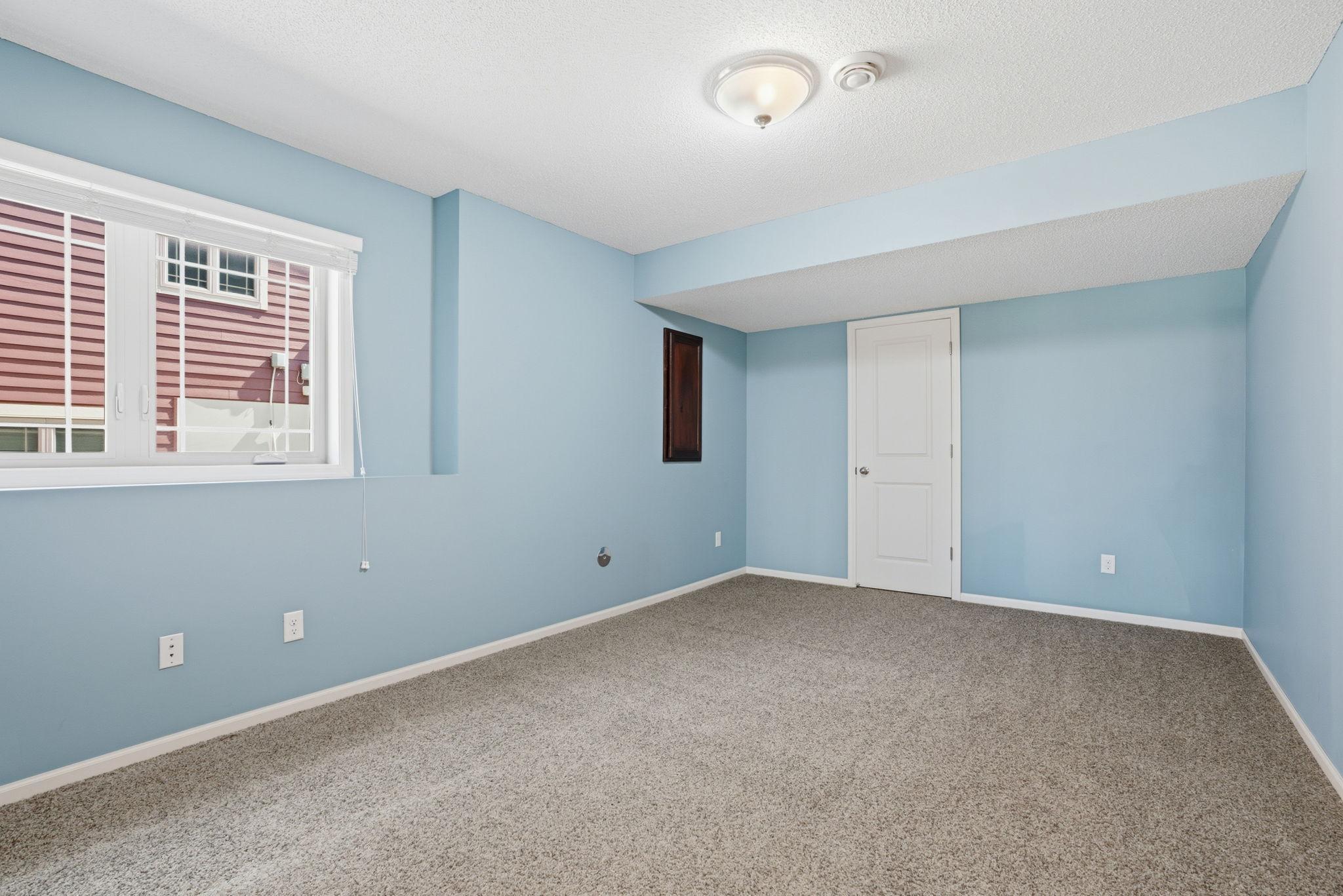 67-web-or-mls-6308 99th Ave N-67.jpg