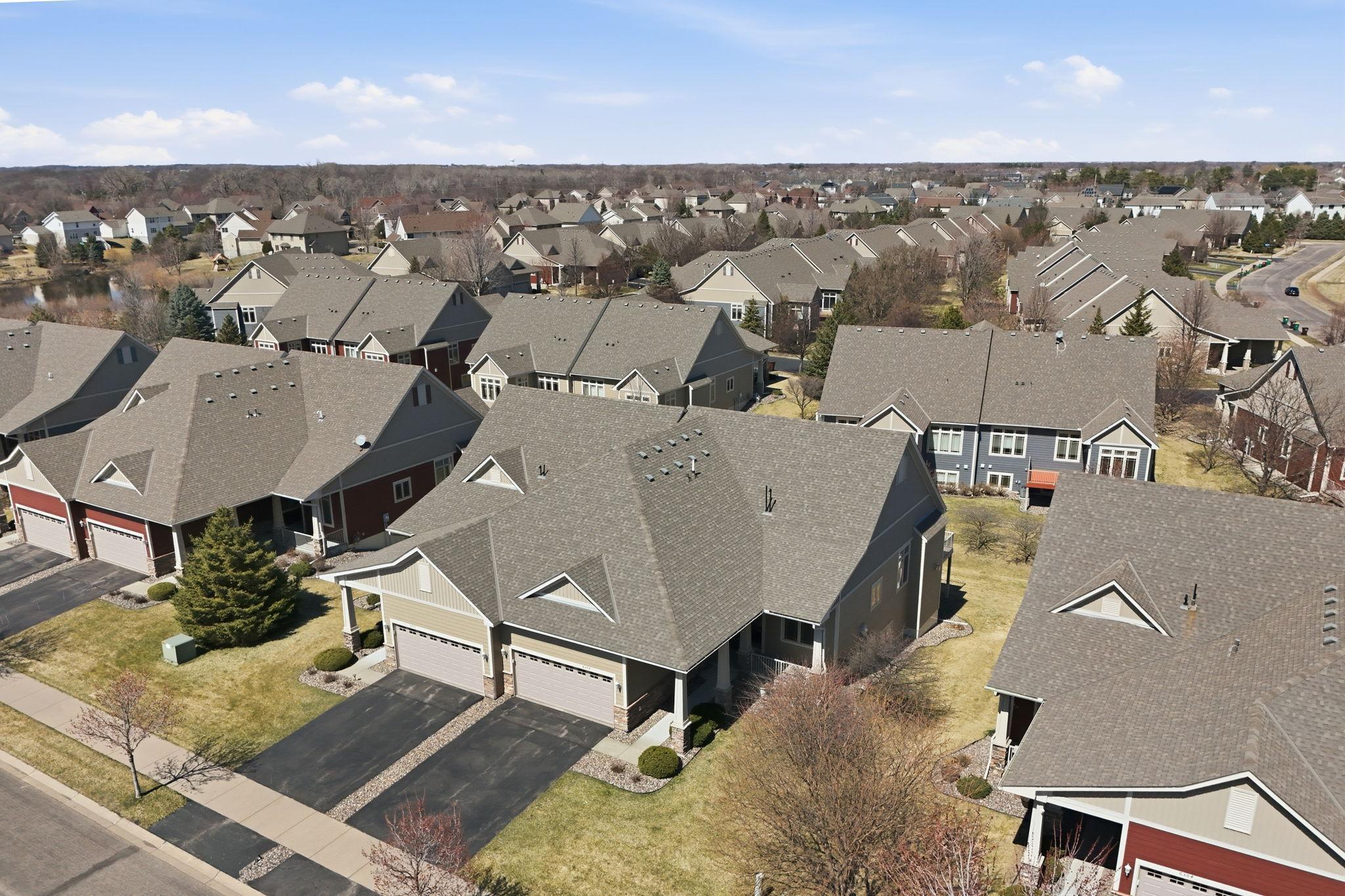 16-web-or-mls-6308 99th Ave N-16.jpg