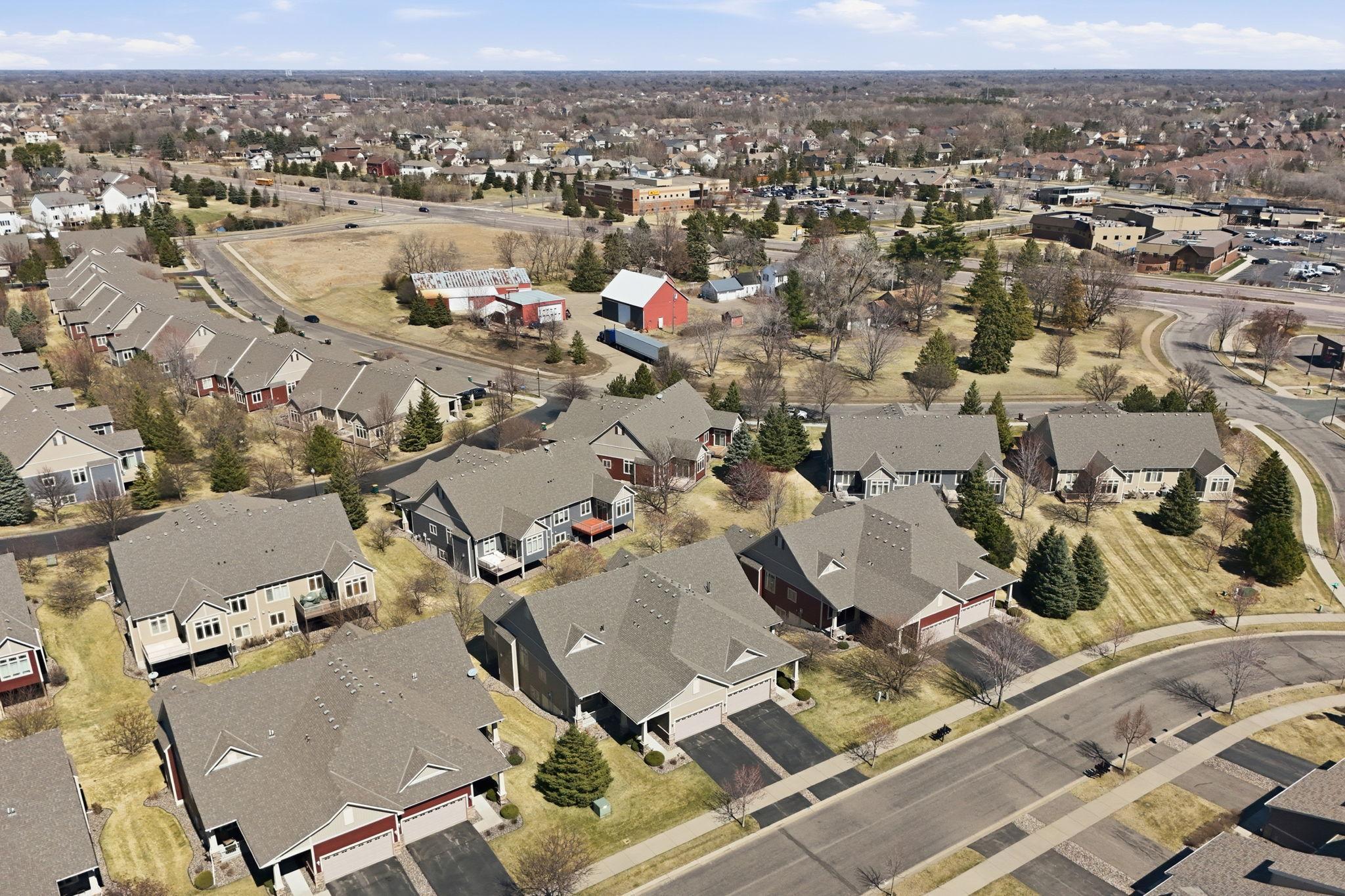 17-web-or-mls-6308 99th Ave N-17.jpg