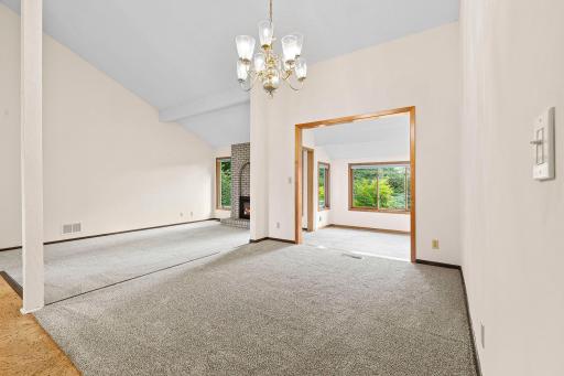 10302 toledo circle - 105.jpg