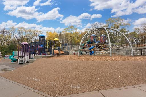 Bloomington - Hyland Lake Park - 003.jpg