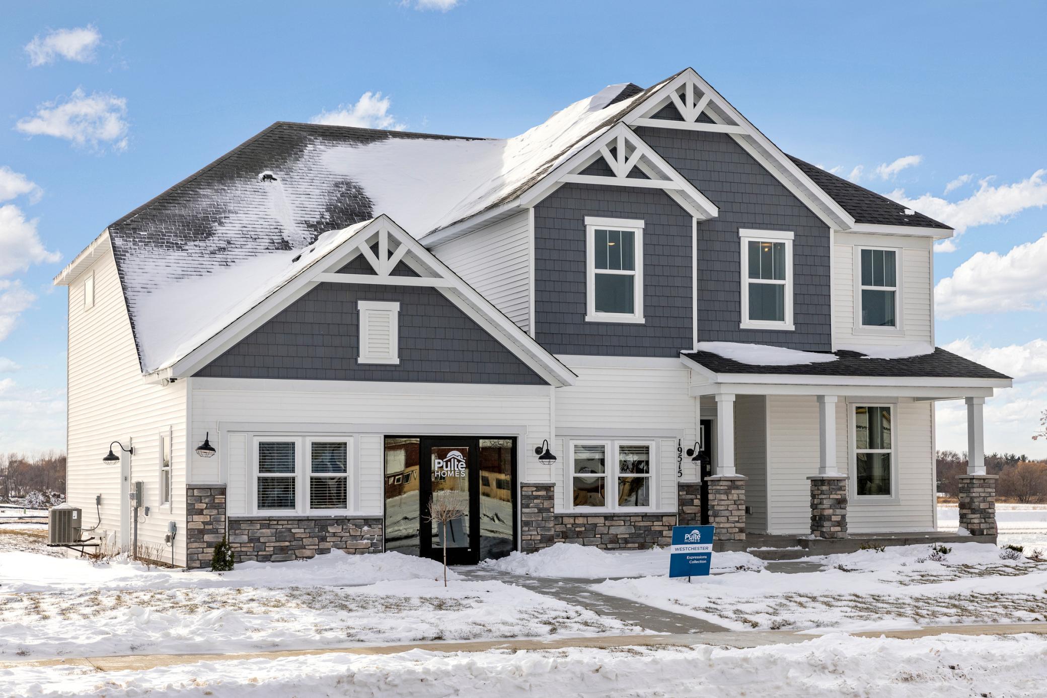 19515 105th Ave N_001.jpg