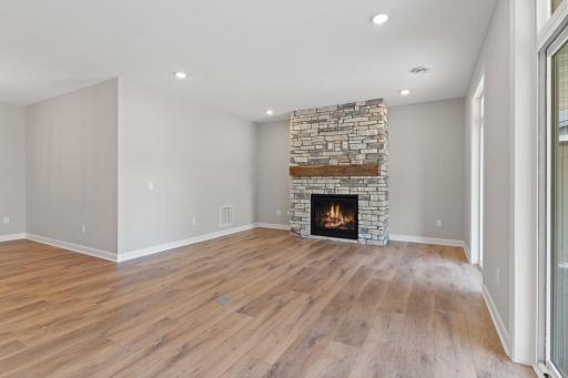 1954 Woods Point, Waconia, MN 55387