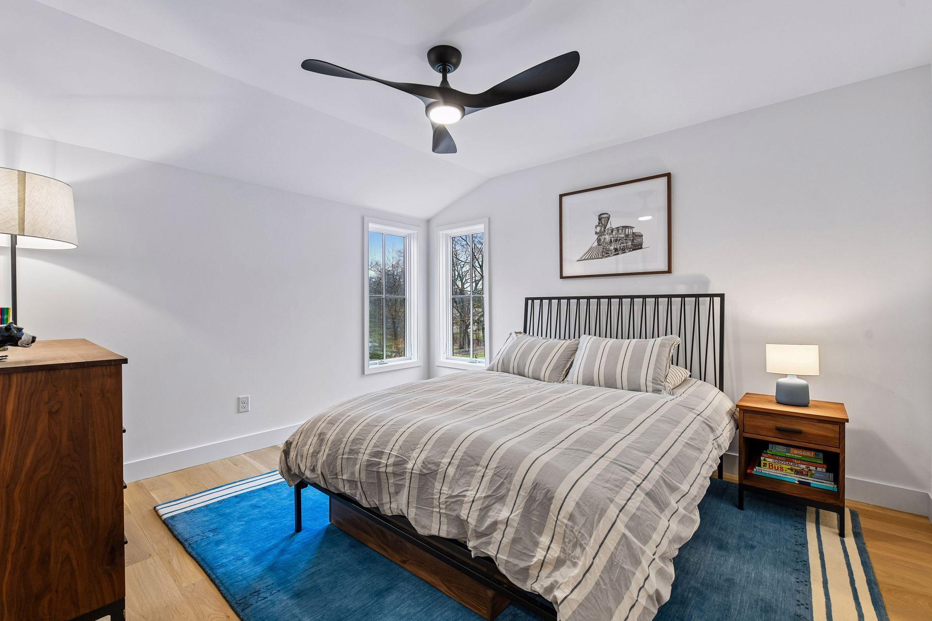 Perfect bedroom for toddler to teen.