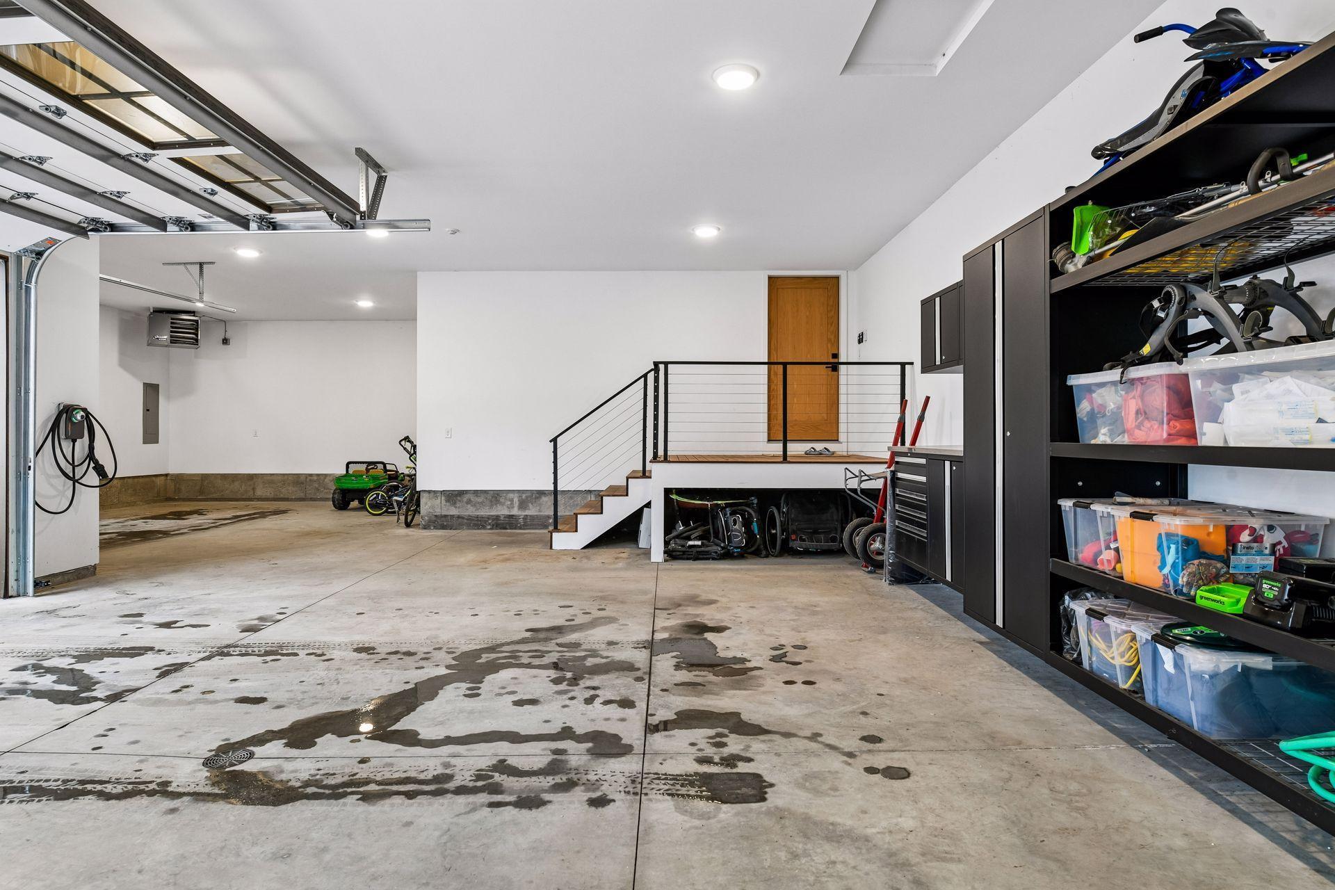 Storage under platform hides wagons, strollers and sleds.