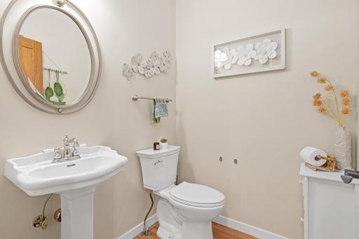 2710 Red Splendor Circle E, Saint Paul, MN 55119