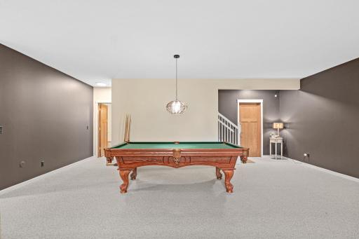 2710 Red Splendor Circle E, Saint Paul, MN 55119