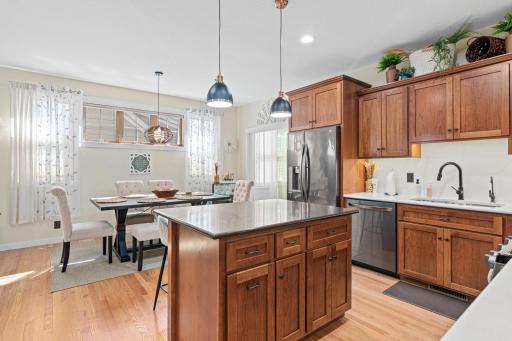 2710 Red Splendor Circle E, Saint Paul, MN 55119