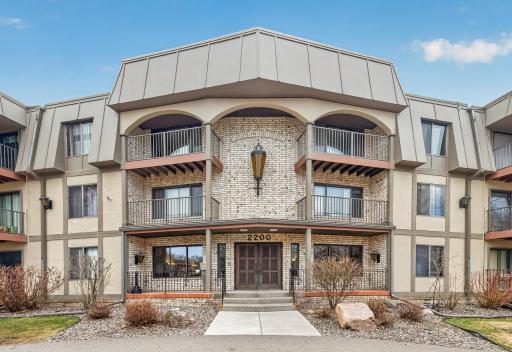 2200 Nevada Avenue S, 114, Minneapolis, MN 55426