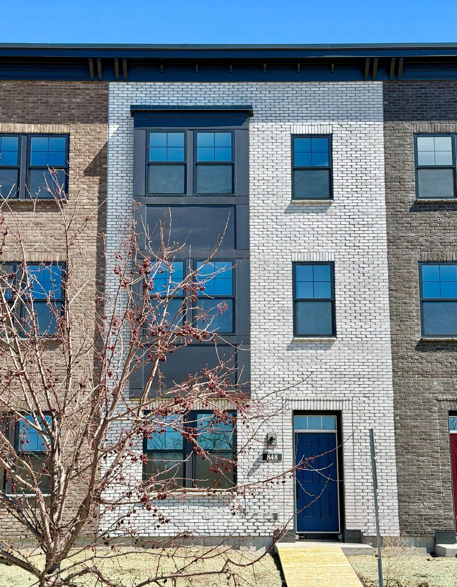 Welcome home to Highland Bridge! Home is ready for quick-move in.