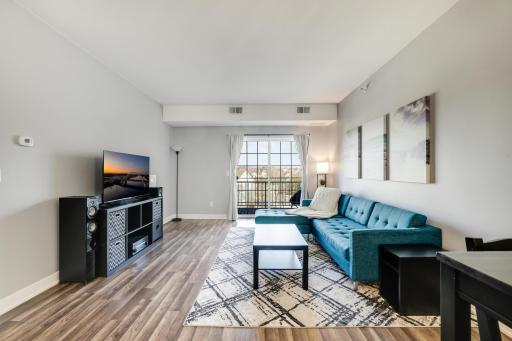 114200 Hundertmark Road, 411, Chaska, MN 55318