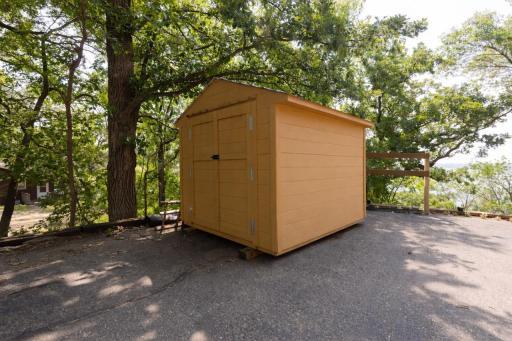 Shed.jpg