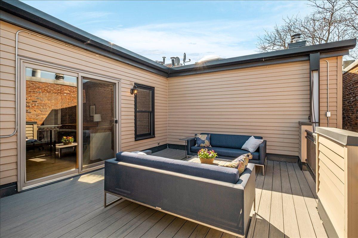 Private deck off of the primary suite