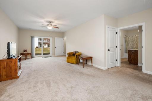 boulevard - 11623 Alpine Dr-18.jpg