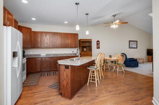 boulevard - 11623 Alpine Dr-9.jpg