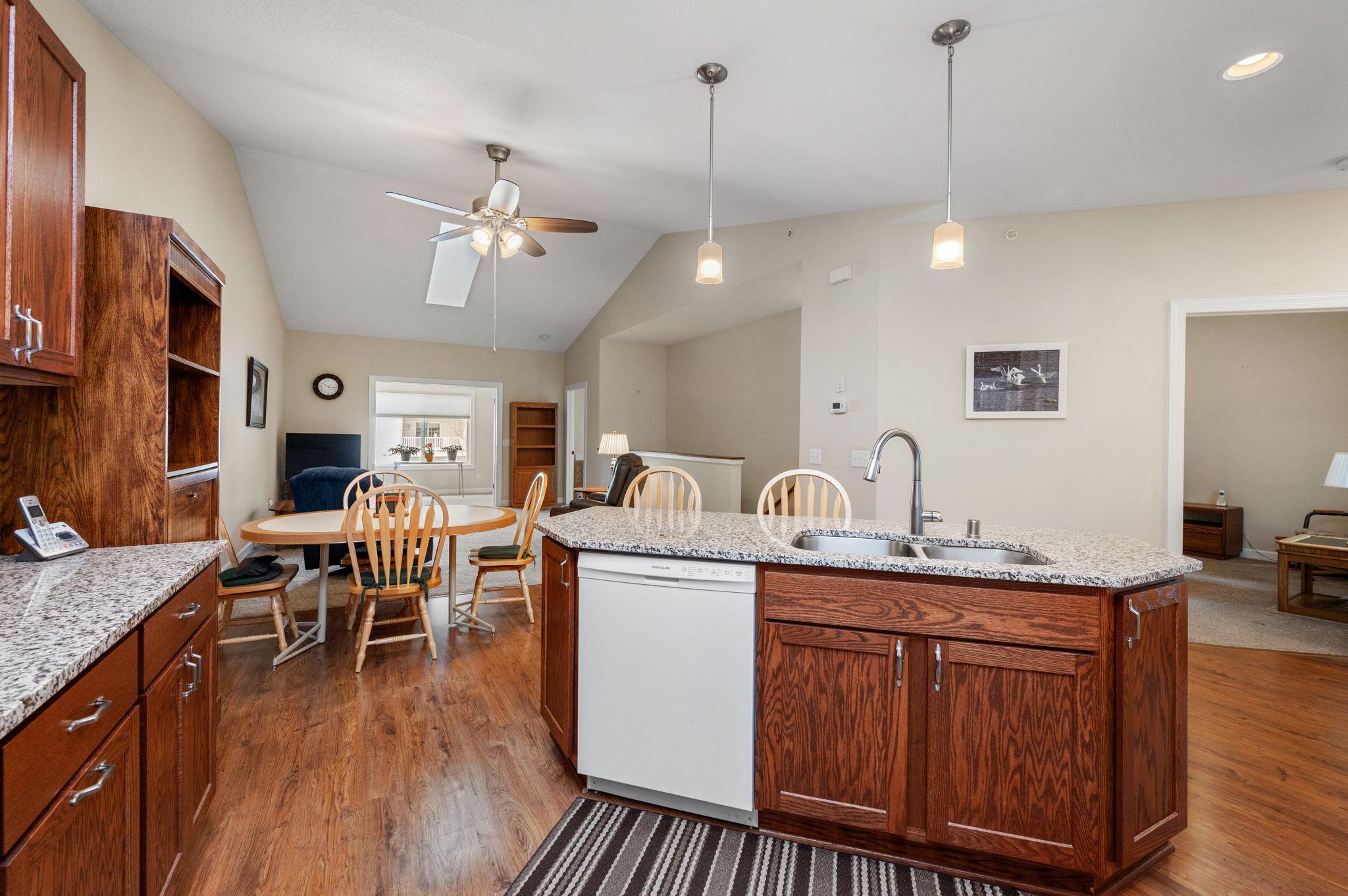 boulevard - 11623 Alpine Dr-12.jpg