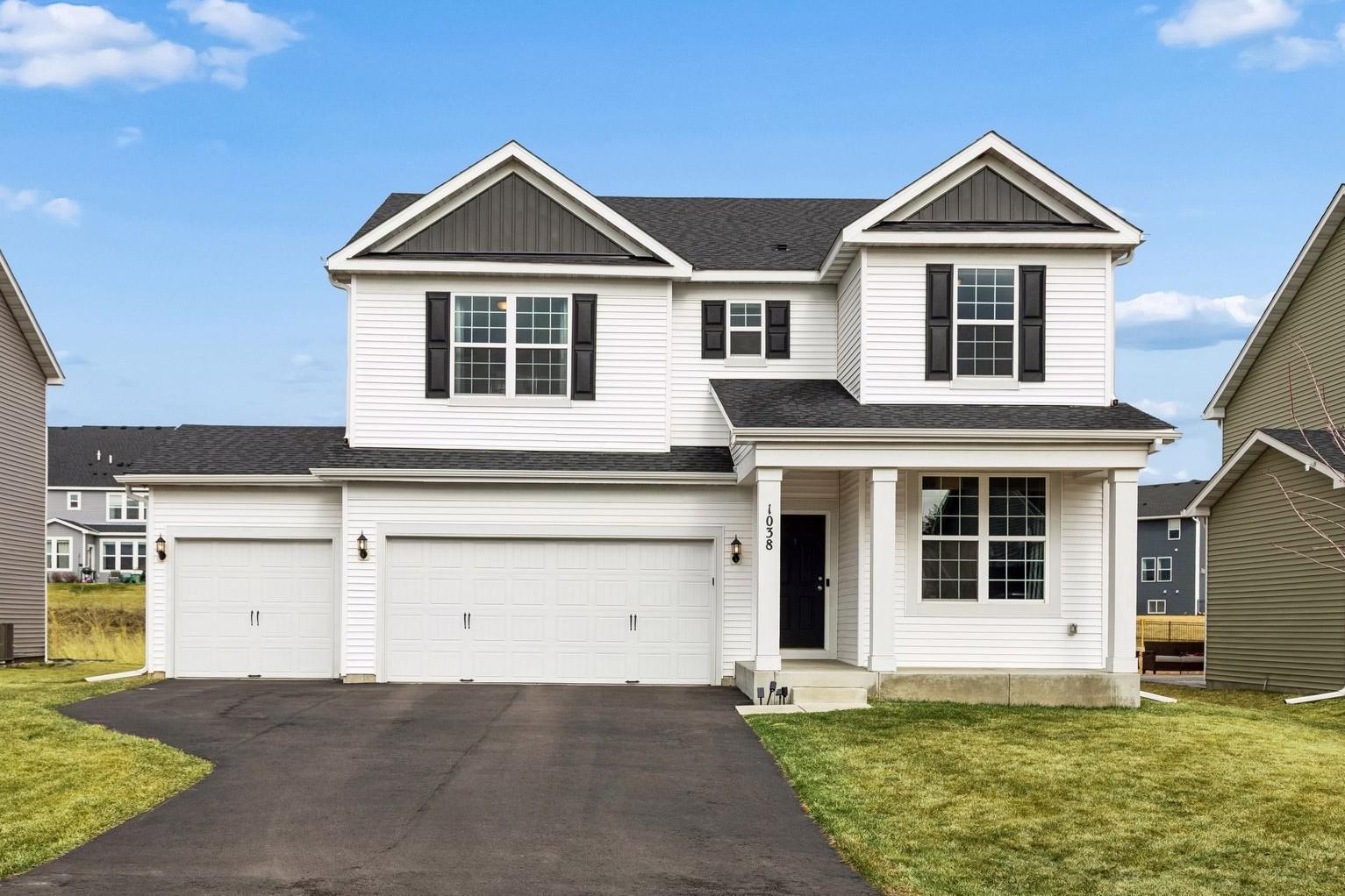 Welcome home to 1038 Siesta Drive!