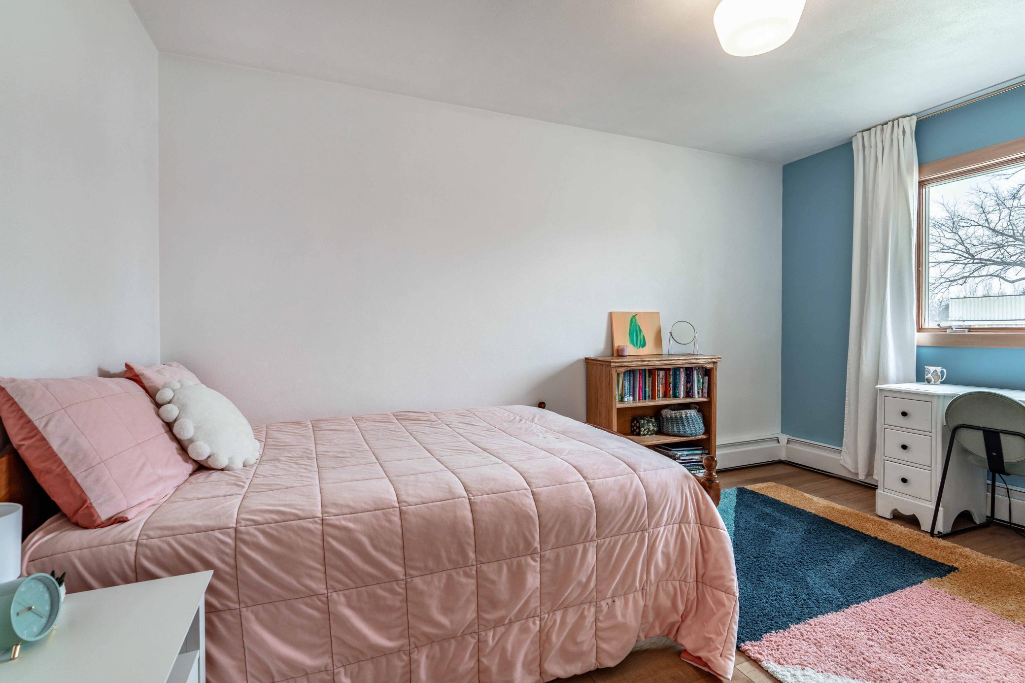 Bedroom 3 - upper level