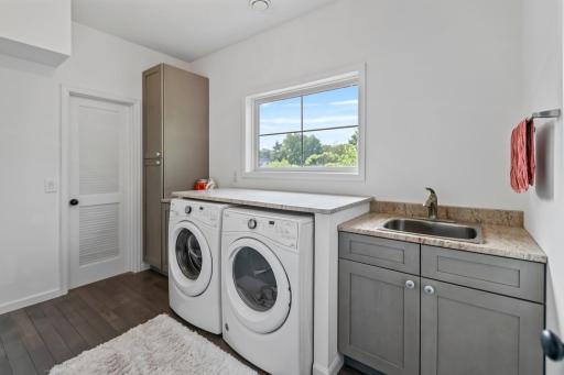 305 1st Street NE, Morristown, MN 55052