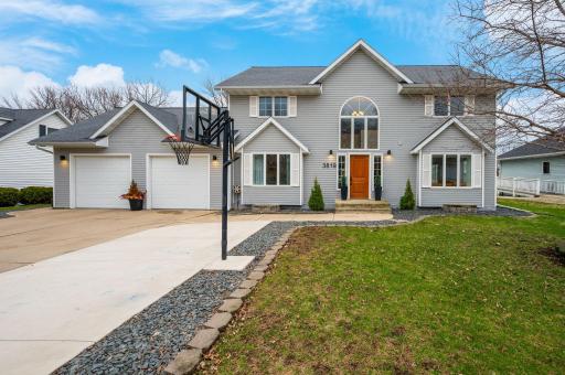 3819 Cedar Creek Court, Fairmont, MN 56031
