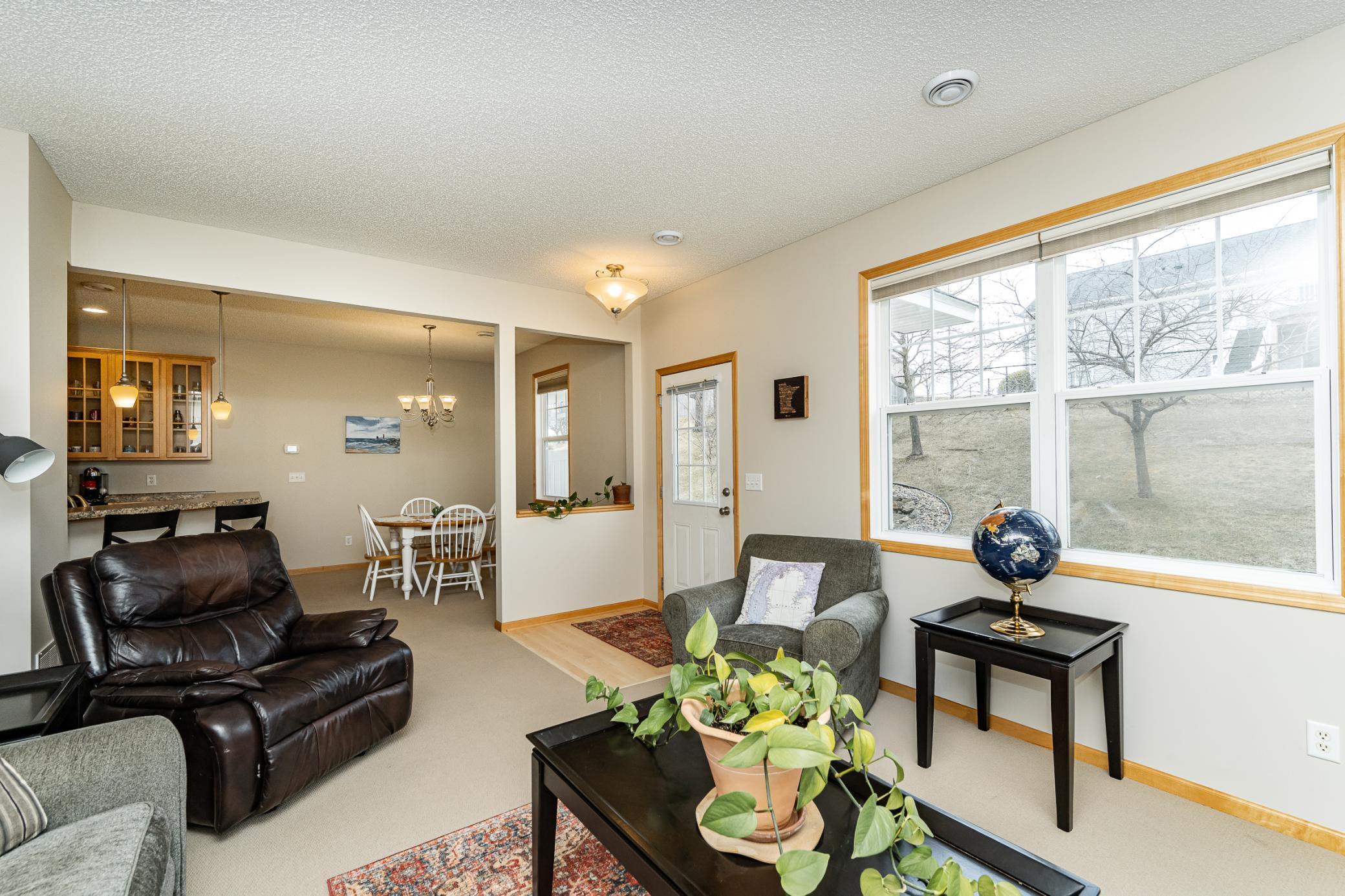 Entryway/Living Room