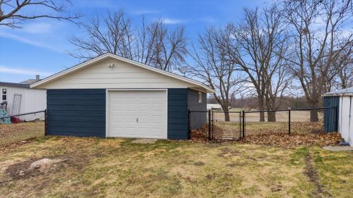 03-21135_Elkview_Cir_Richmond_MN_56368_03.jpg