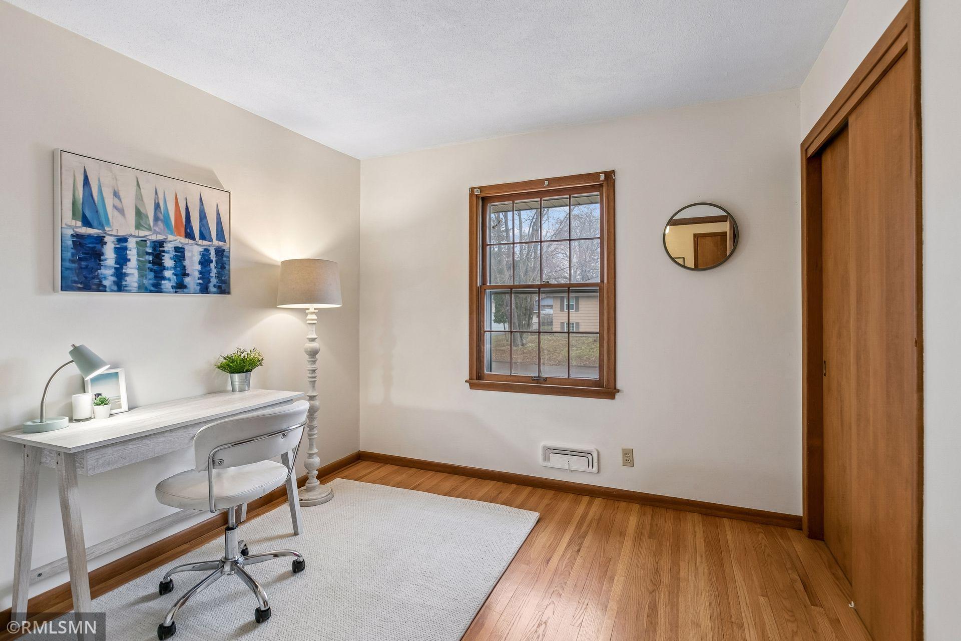 Perfect bedroom or office