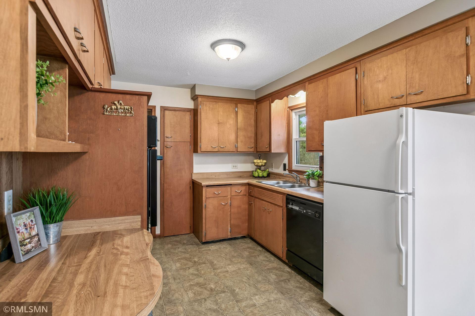 Charming vintage galley kitchen