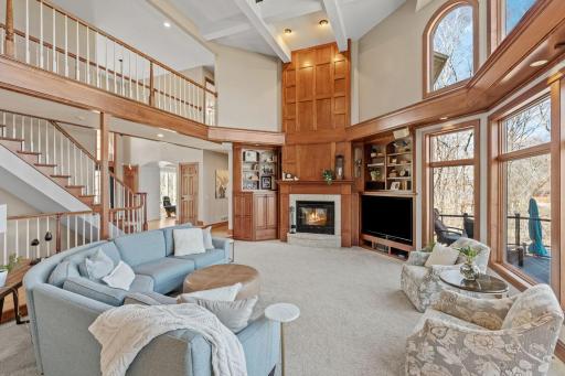 28-web-or-mls-25665 W Comfort Dr Interior-16.jpg