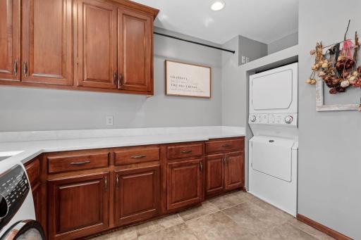 57-web-or-mls-25665 W Comfort Dr Interior-45.jpg