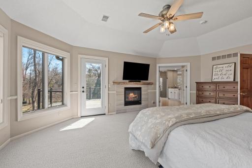71-web-or-mls-25665 W Comfort Dr Interior-59.jpg