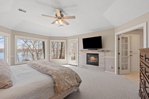 66-web-or-mls-25665 W Comfort Dr Interior-54.jpg