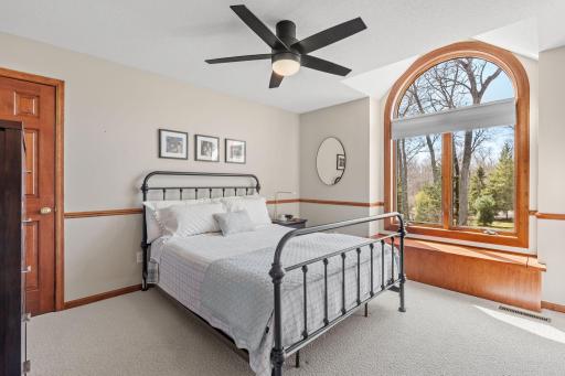 77-web-or-mls-25665 W Comfort Dr Interior-65.jpg