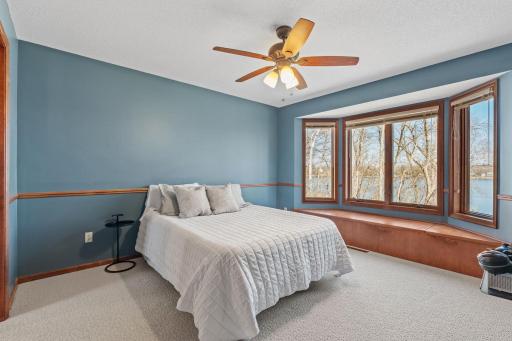 85-web-or-mls-25665 W Comfort Dr Interior-73.jpg