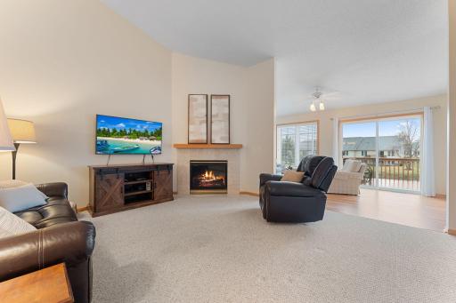 5402 Deerfield Circle SE, Prior Lake, MN 55372