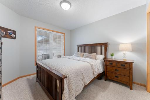 5402 Deerfield Circle SE, Prior Lake, MN 55372