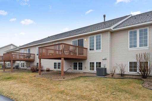 5402 Deerfield Circle SE, Prior Lake, MN 55372