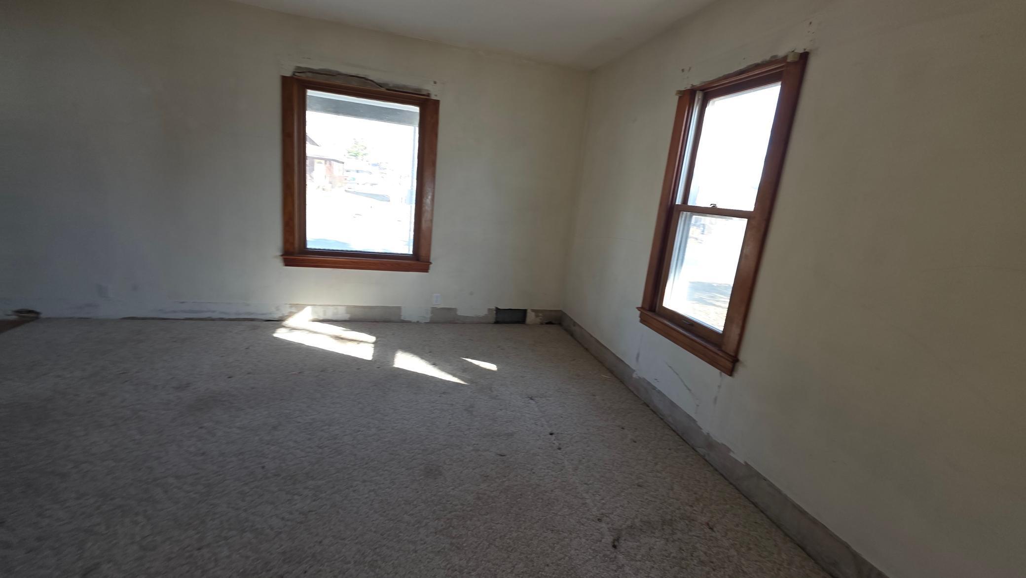 LIVING ROOM VIEW 1.jpg