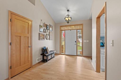 7360 Peltier Circle, Hugo, MN 55038