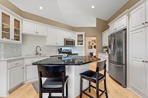 7360 Peltier Circle, Hugo, MN 55038