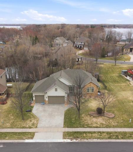 7360 Peltier Circle, Hugo, MN 55038