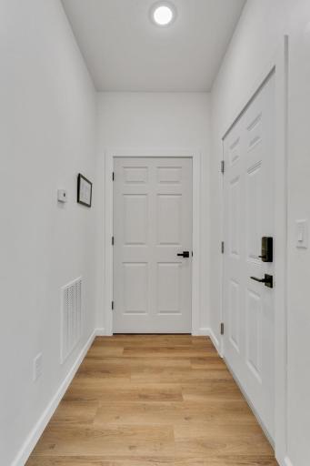 3310 Lyndale Ave S Unit 1 Minneapolis MN_0012.jpg