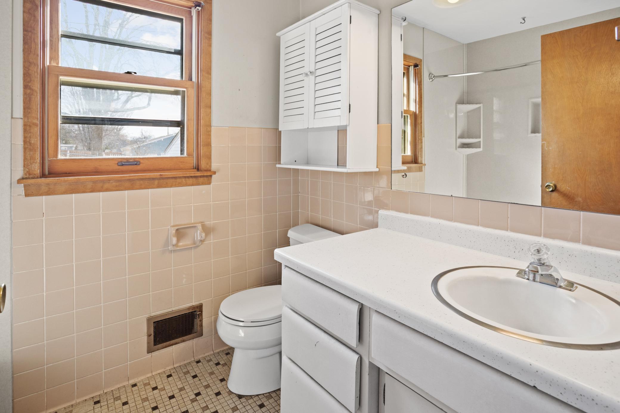 Main level: full bathroom