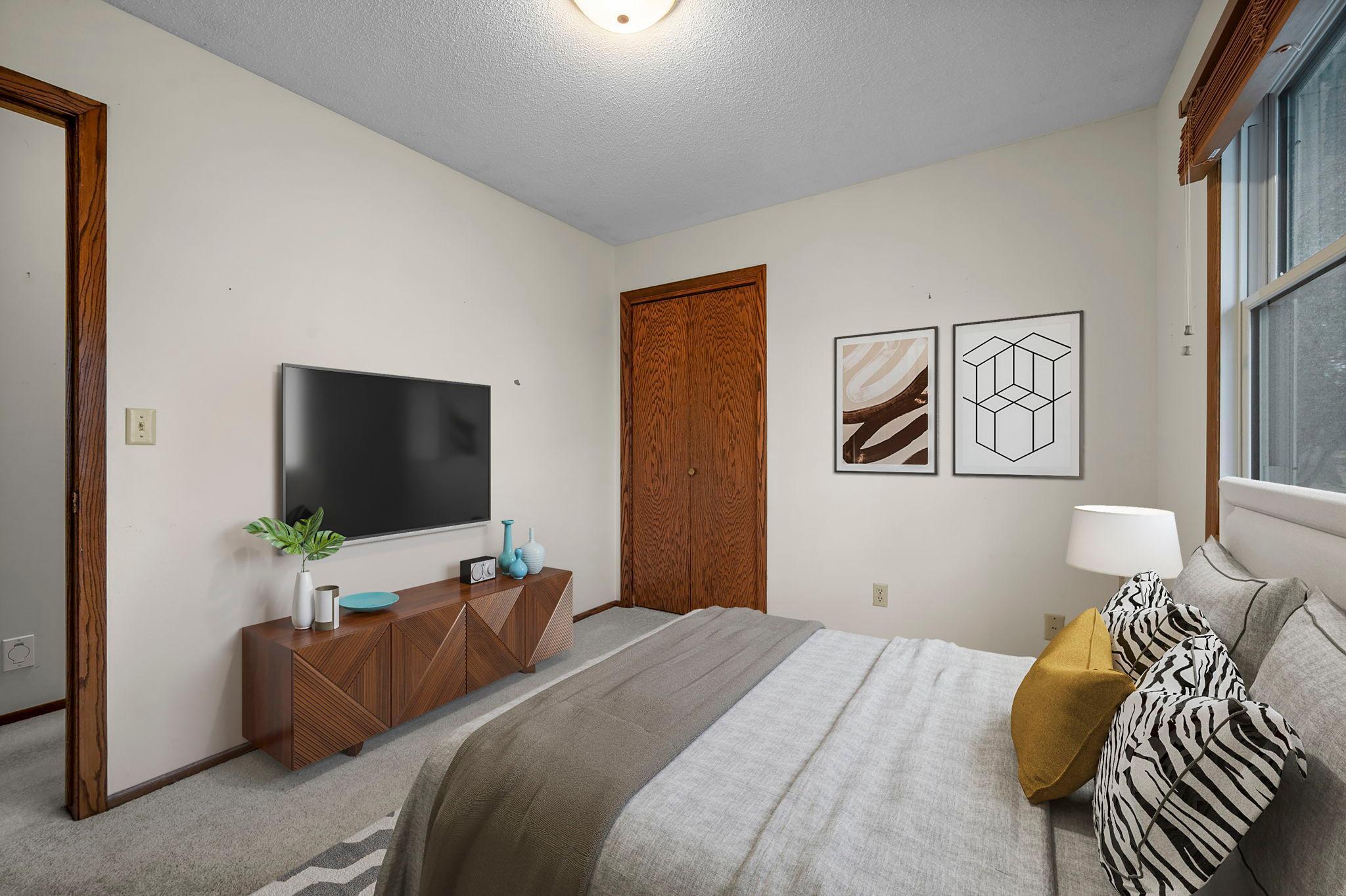 48-web-or-mls-3761 W 230th St-224_Final.jpg