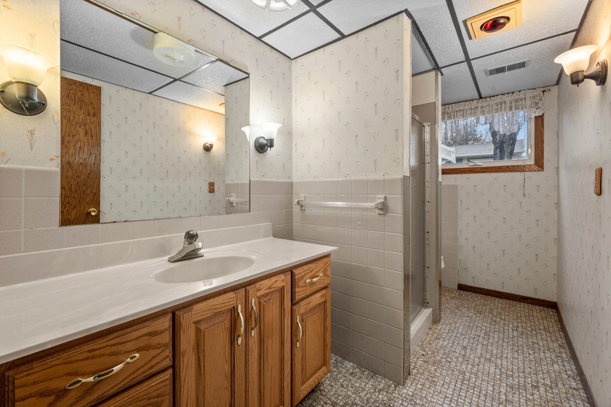 68-web-or-mls-3761 W 230th St-94.jpg