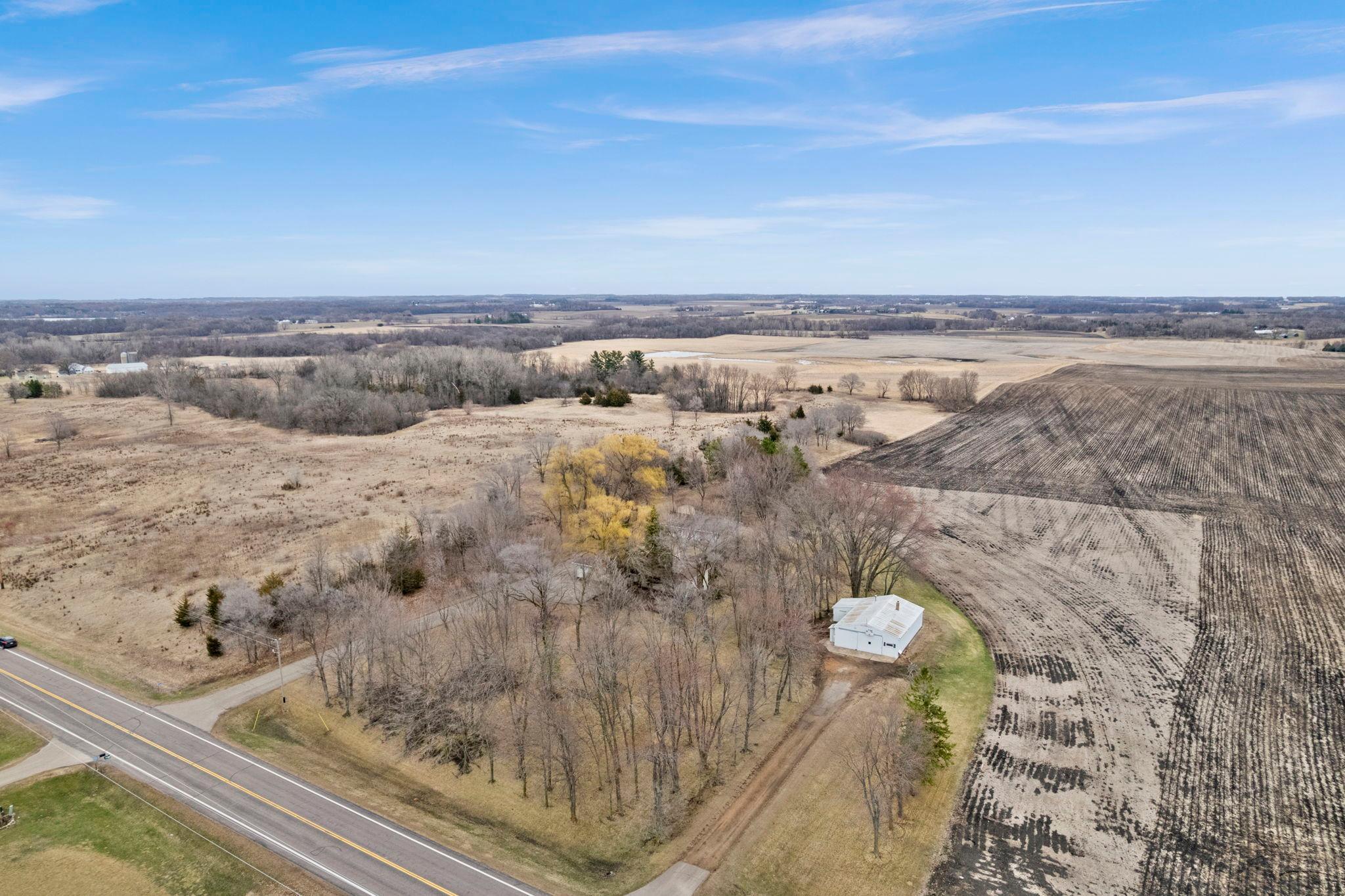 4-web-or-mls-3761 230th St W-136.jpg