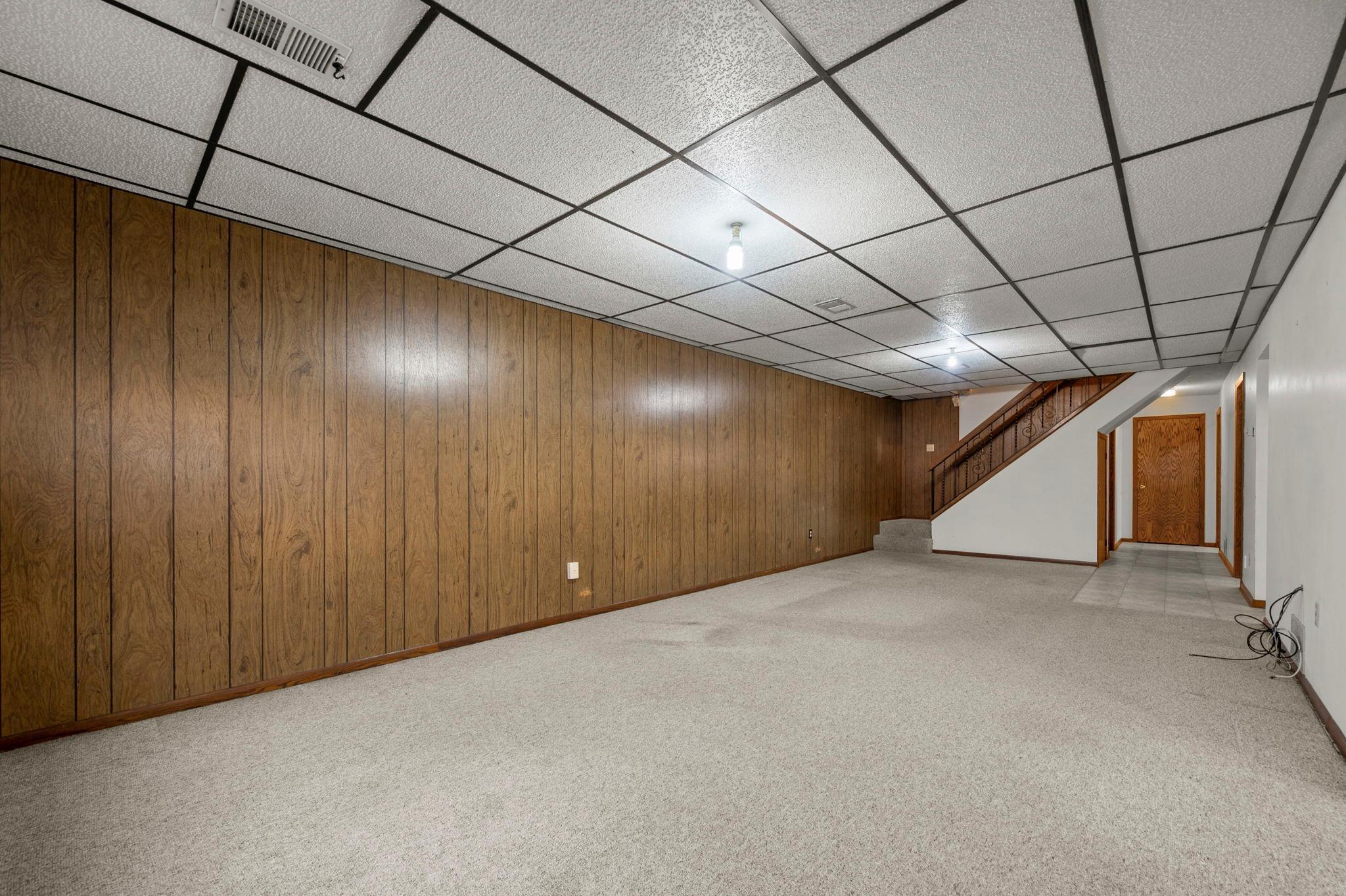 57-web-or-mls-3761 W 230th St-44.jpg