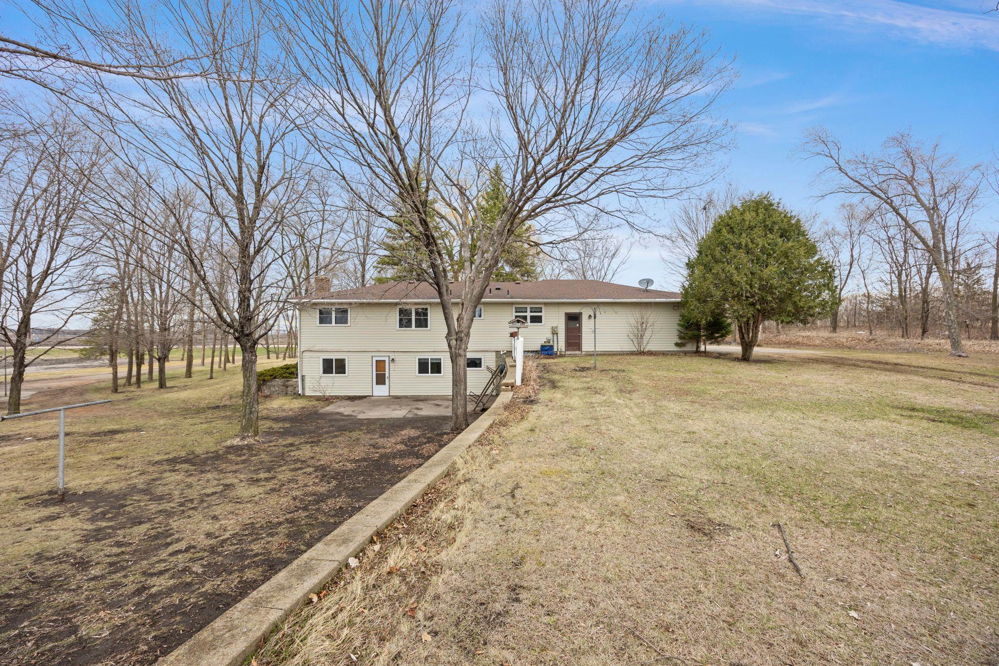 84-web-or-mls-3761 230th St W-74.jpg