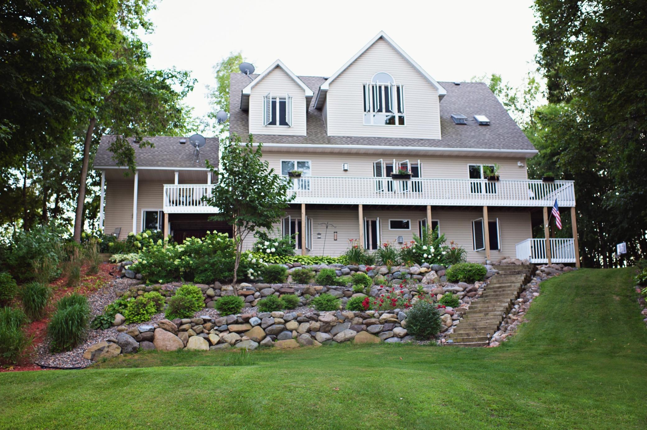 Copy of Lund- (1).jpg